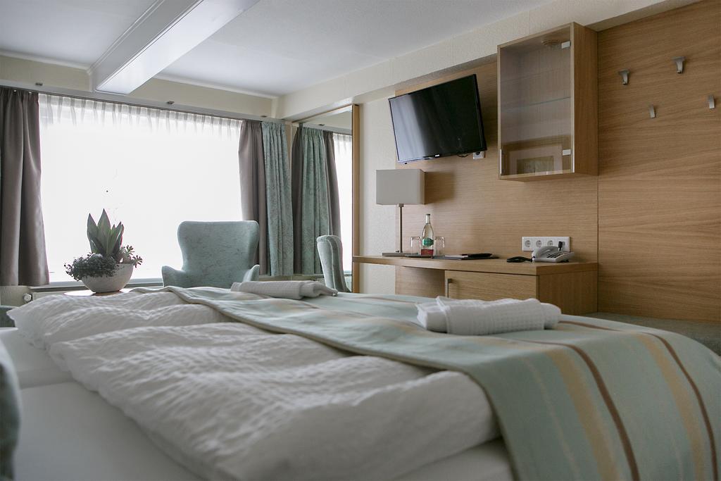 Hotel Neuwarft Altbau Dagebüll Rum bild